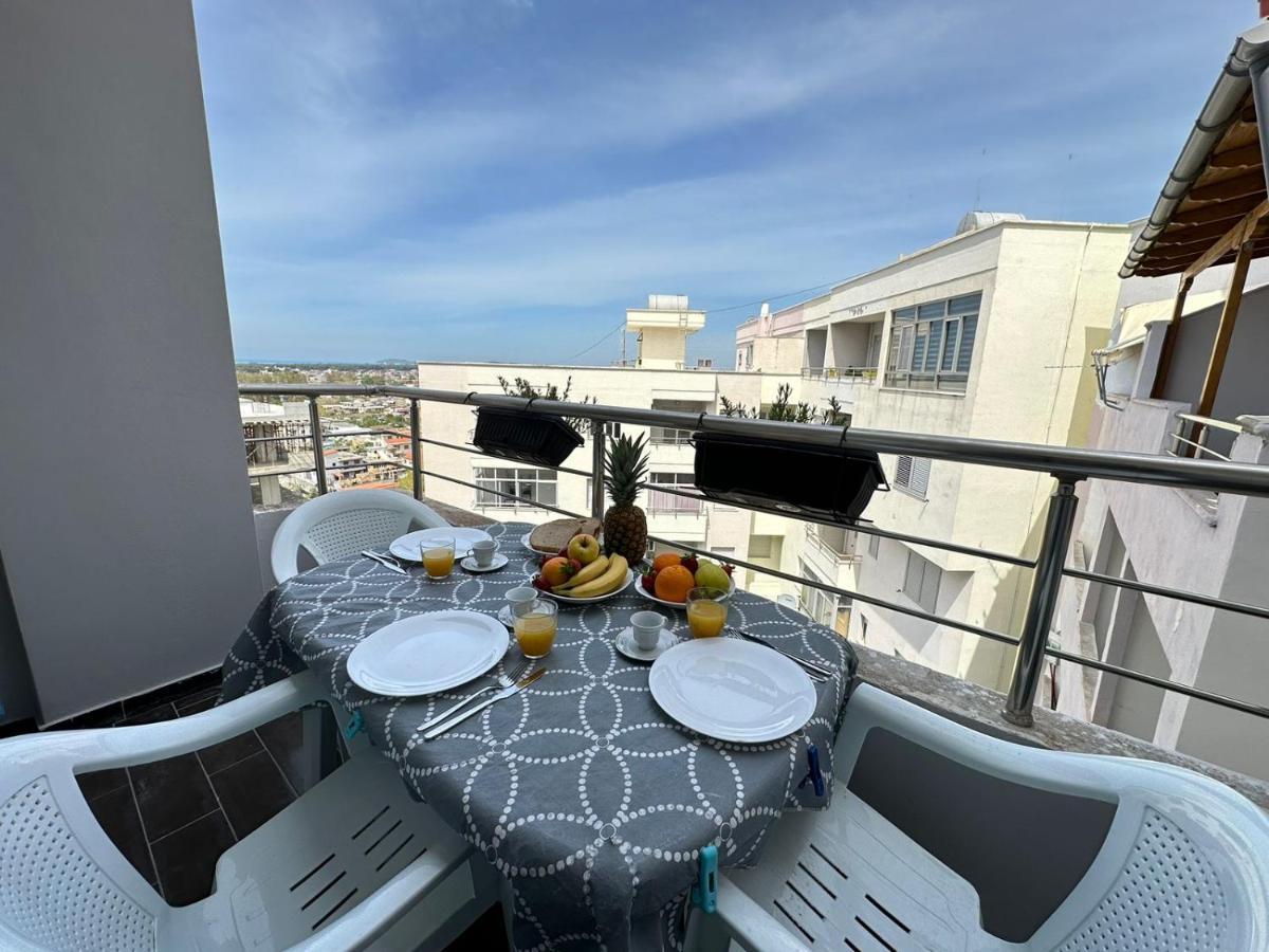 Trea Accomodations - Port Side Vlore Bagian luar foto